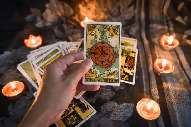 tarot cards Caswell Beach